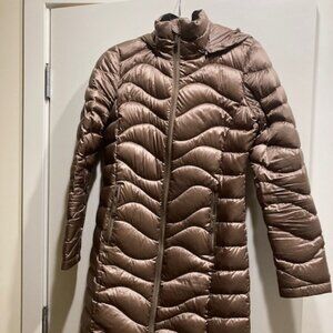 Andrew Marc women's puffy coat - good condition - XS